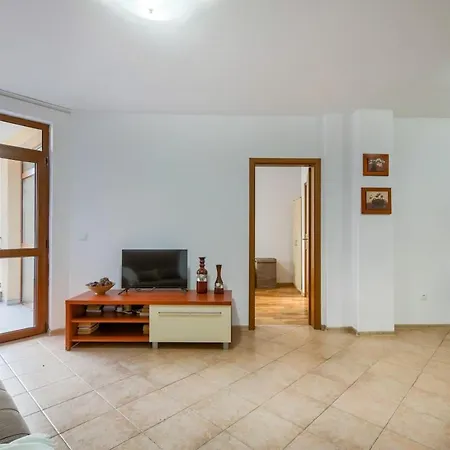 Spacious Arcadia * Слънчев бряг