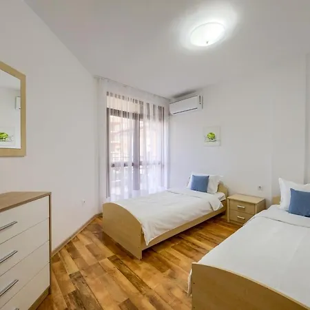 Spacious Arcadia Апартамент *